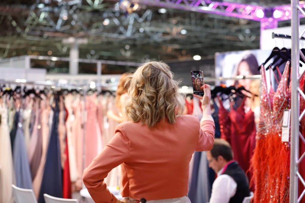 social-media-enquete-sposa-facts