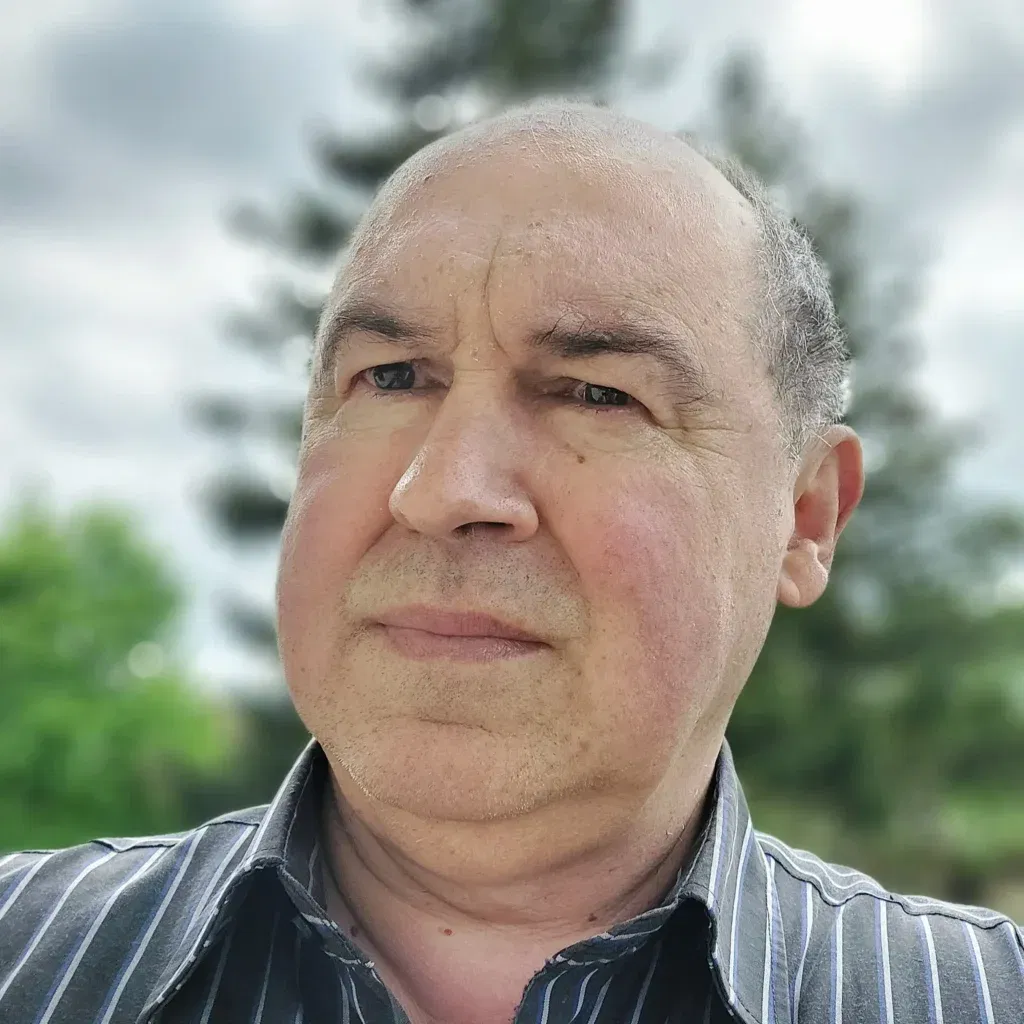 Gyula Tamas, de directeur van de Hongaarse trouwschoenen- en sieradenspecialist G. Westerleigh